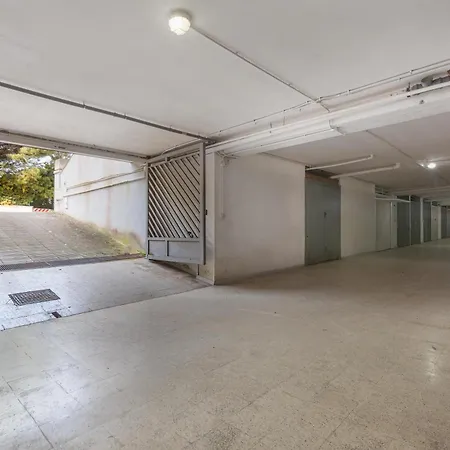 Azure By Barbarhouse