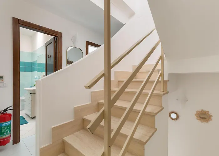 Azure By Barbarhouse * أوترانتو